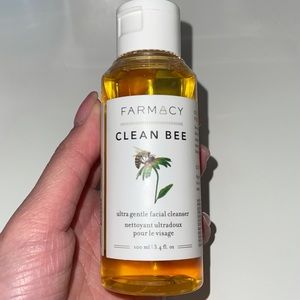 Farmacy Ultra Gentle Facial Cleanser